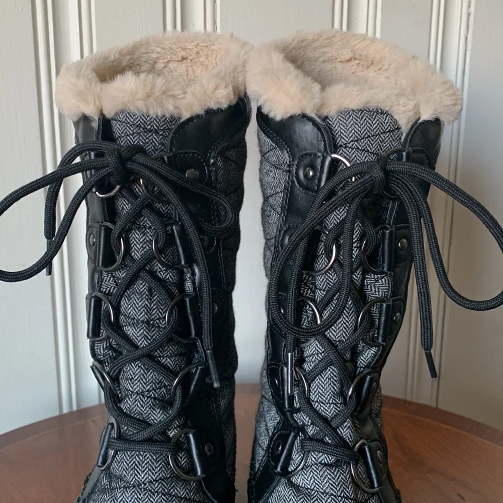 JBU Winter Boots Black Size 7 - Picture 2 of 13